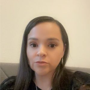 Meet your Posher, Priscilla